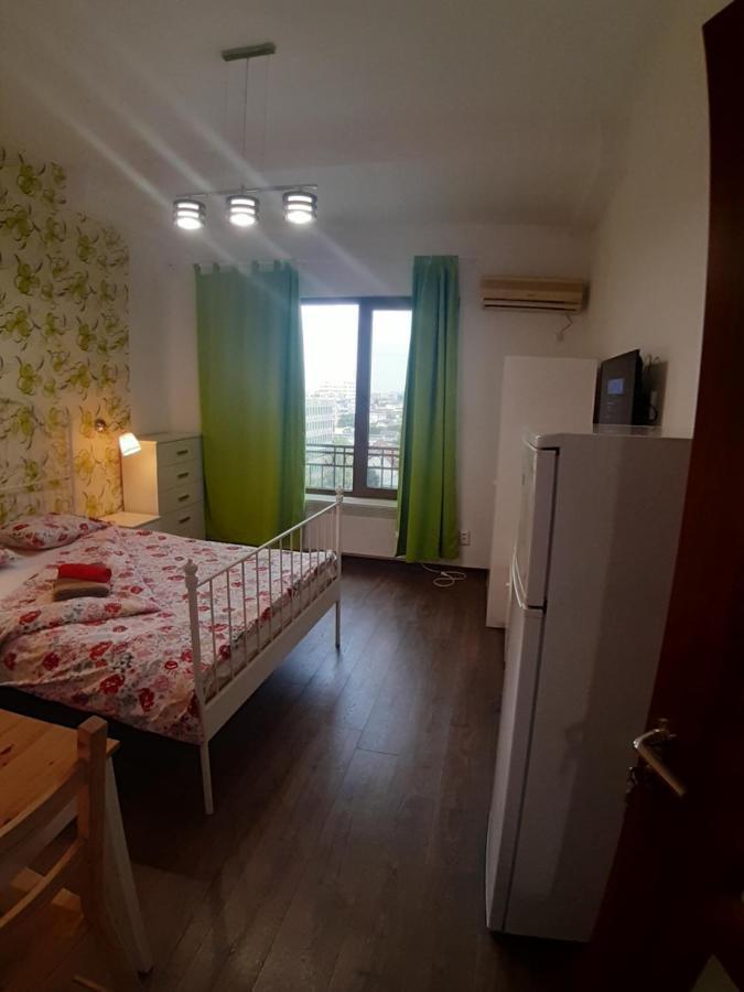 Romantic Calm Apartments Piata Universitate Bukareszt Zewnętrze zdjęcie