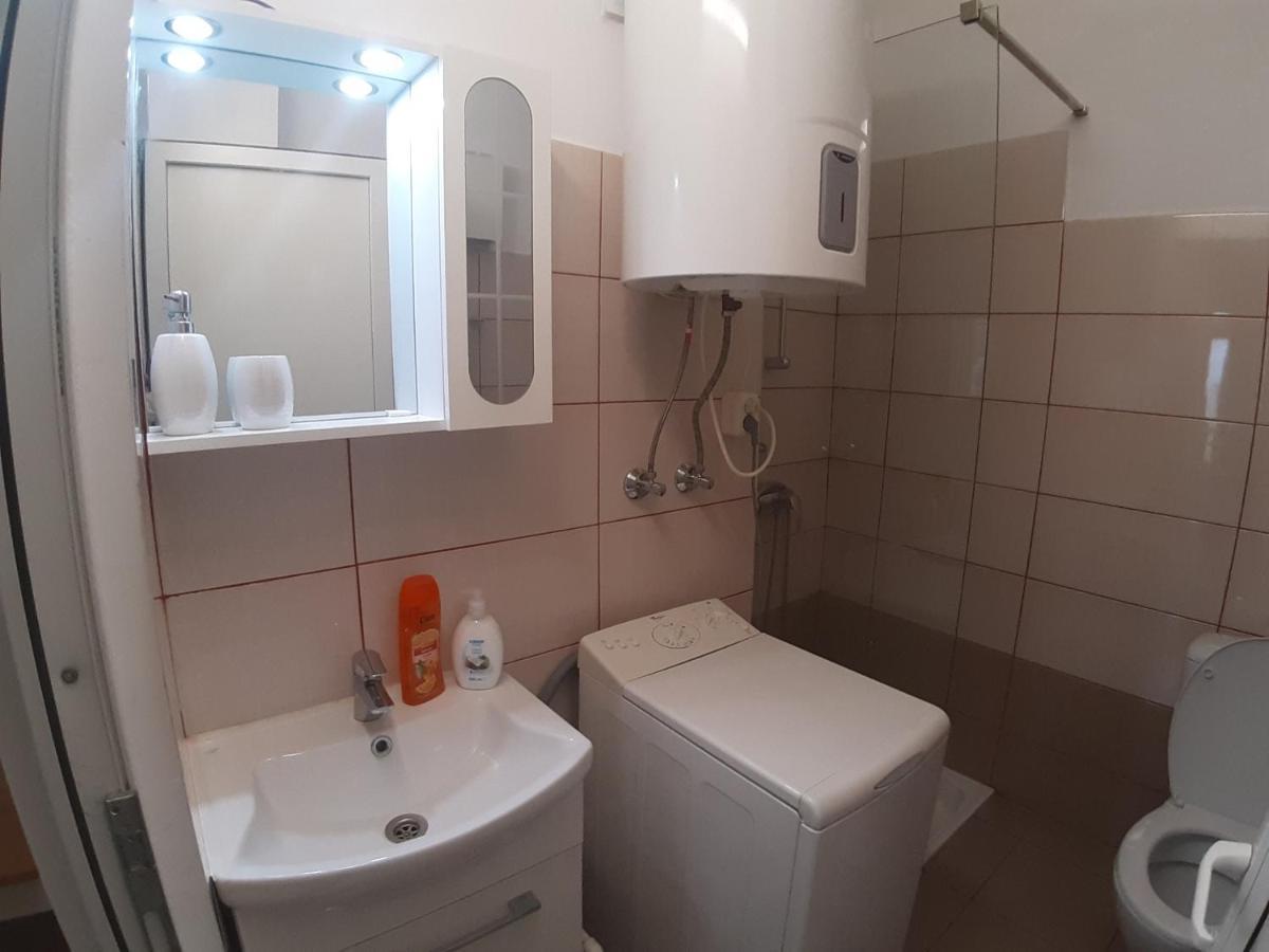 Romantic Calm Apartments Piata Universitate Bukareszt Zewnętrze zdjęcie